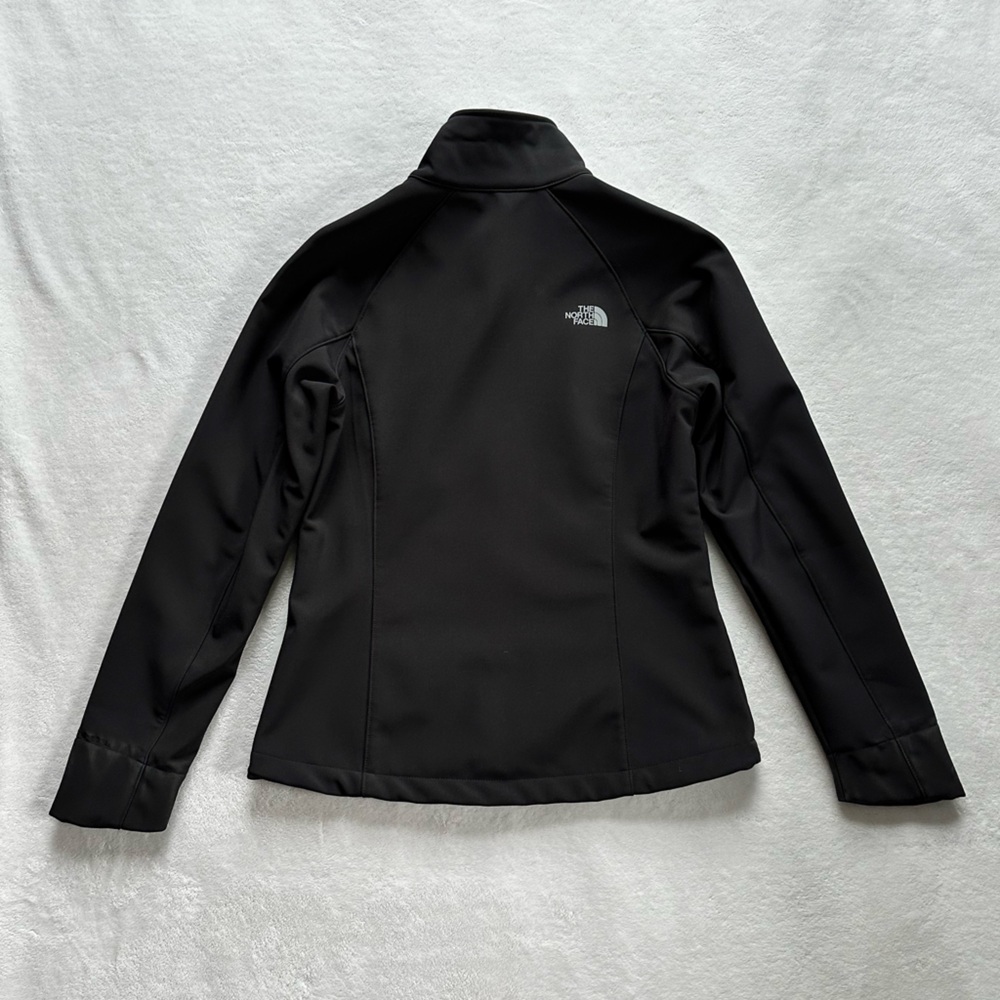 North Face Windwall Jacket - image 5